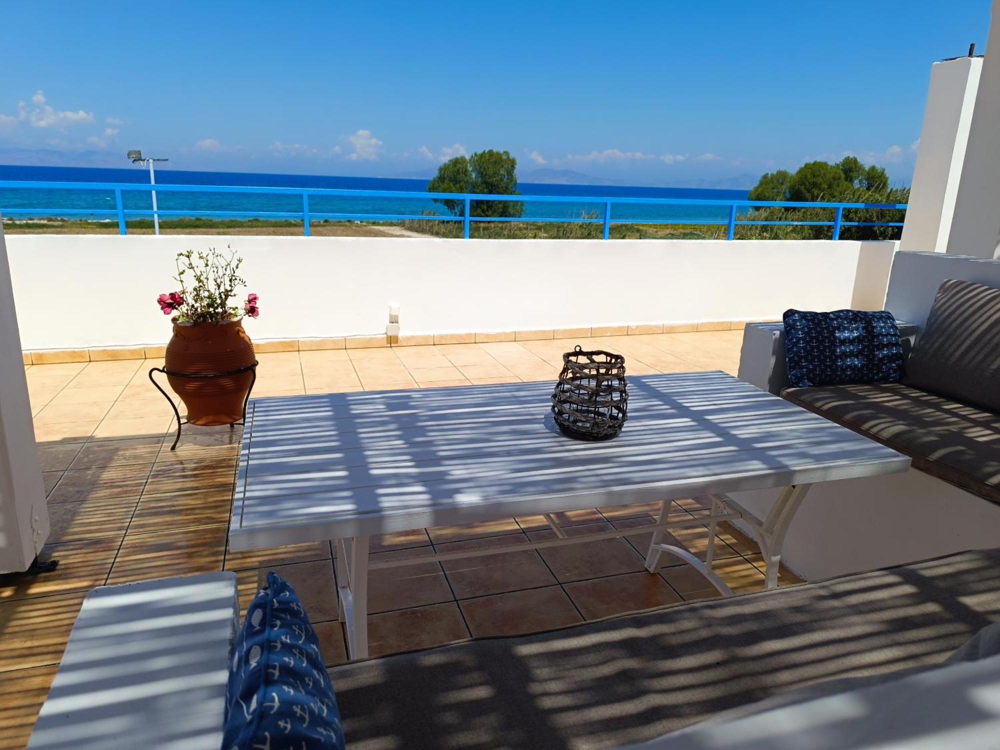 Nautilus Beach House Paradeísion Екстериор снимка
